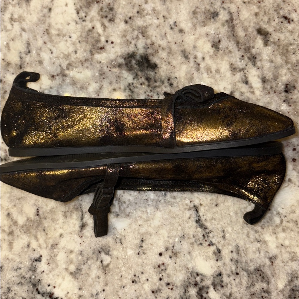 Free People Mania Bow Flats Broze Age Metallic Size 7 NWOT - Picture 6 of 7